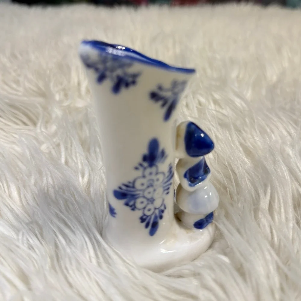 Vintage Delft Blue Miniature Bud Vase Kissing Dutch Boy Girl Windmill